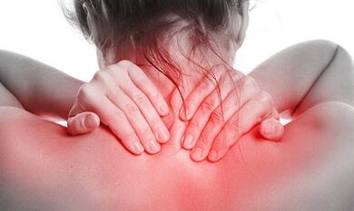 Bizkarrezurreko bizkarrezurraren osteochondrosak nola manifestatzen du